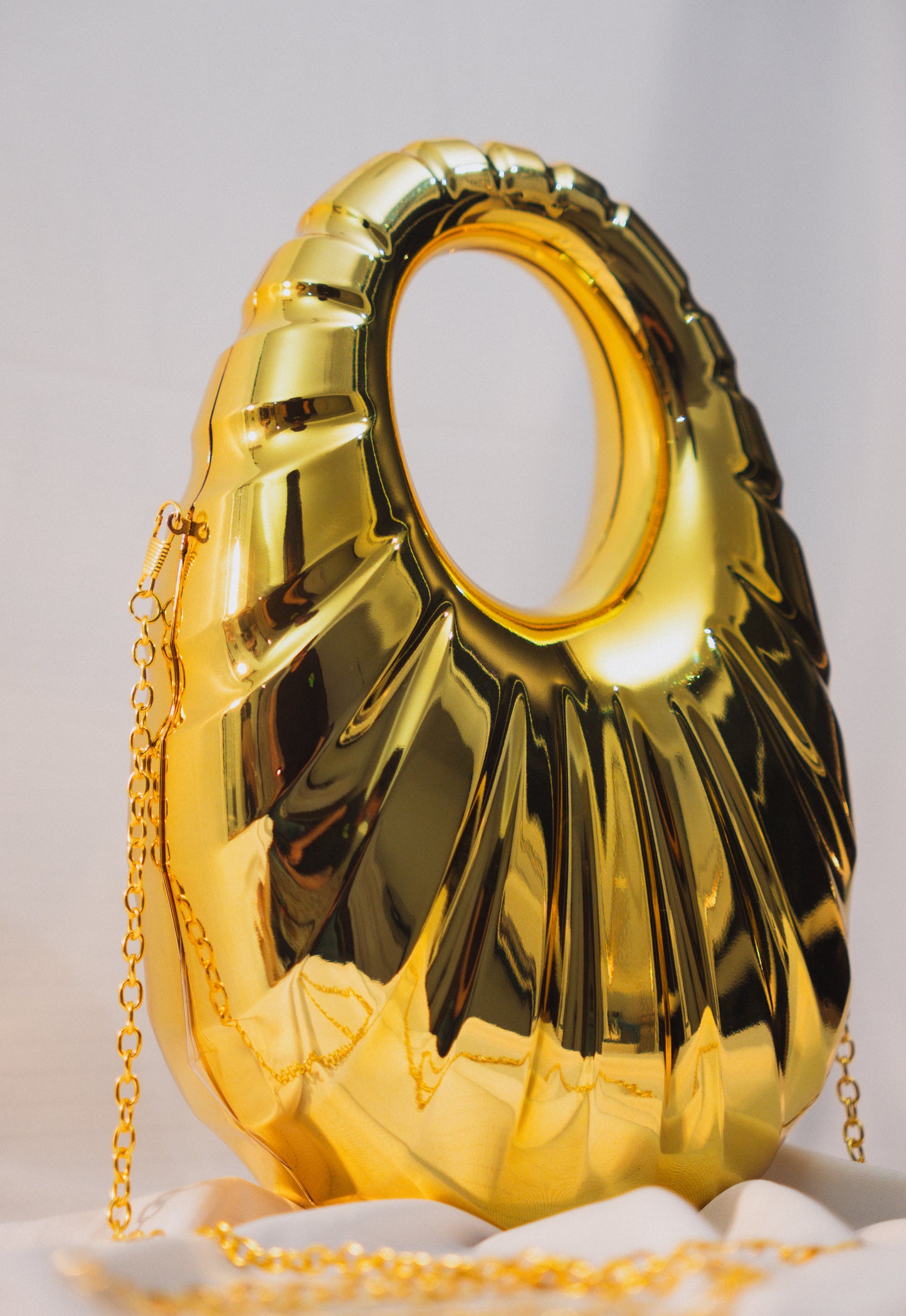 Bolso Futurismo y Tecnología